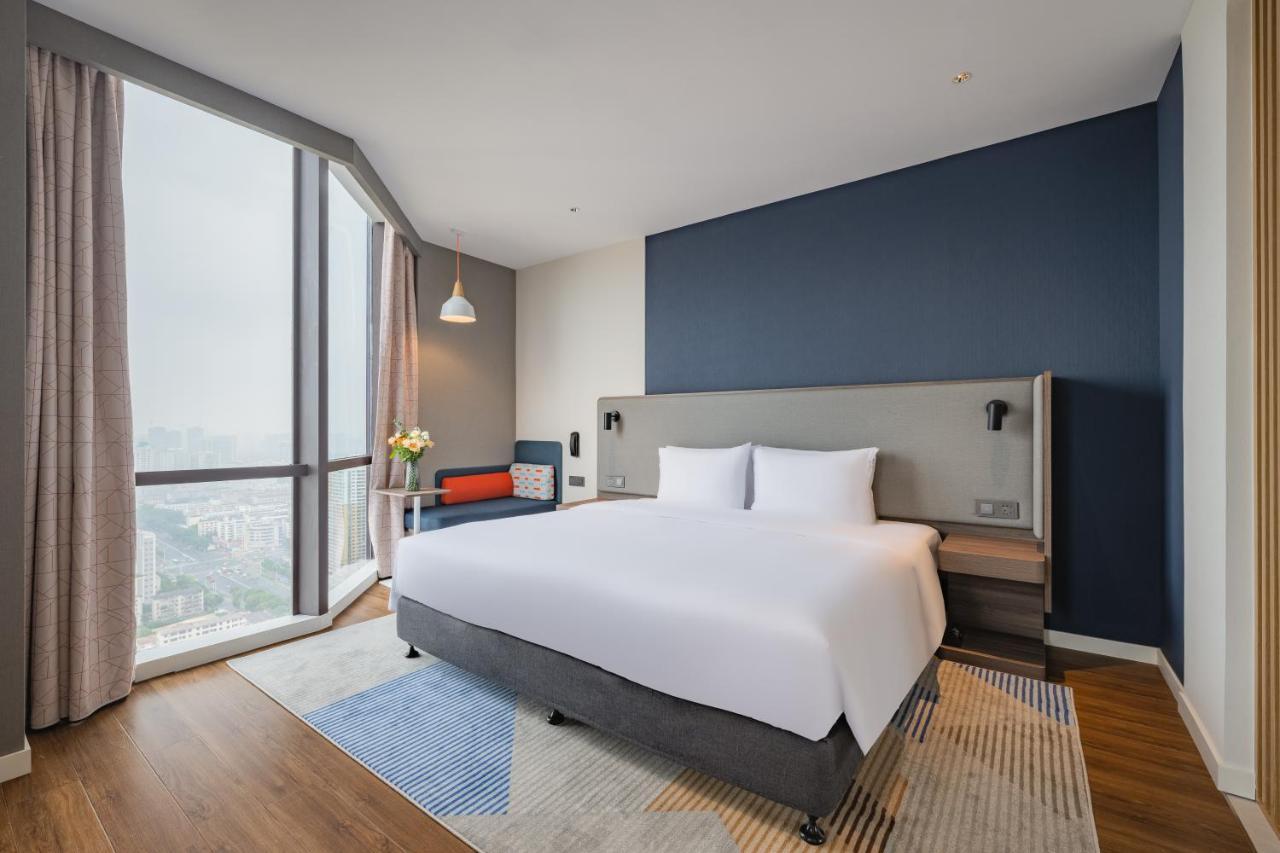 Holiday Inn Express Nanning Jiangnan By Ihg Zewnętrze zdjęcie