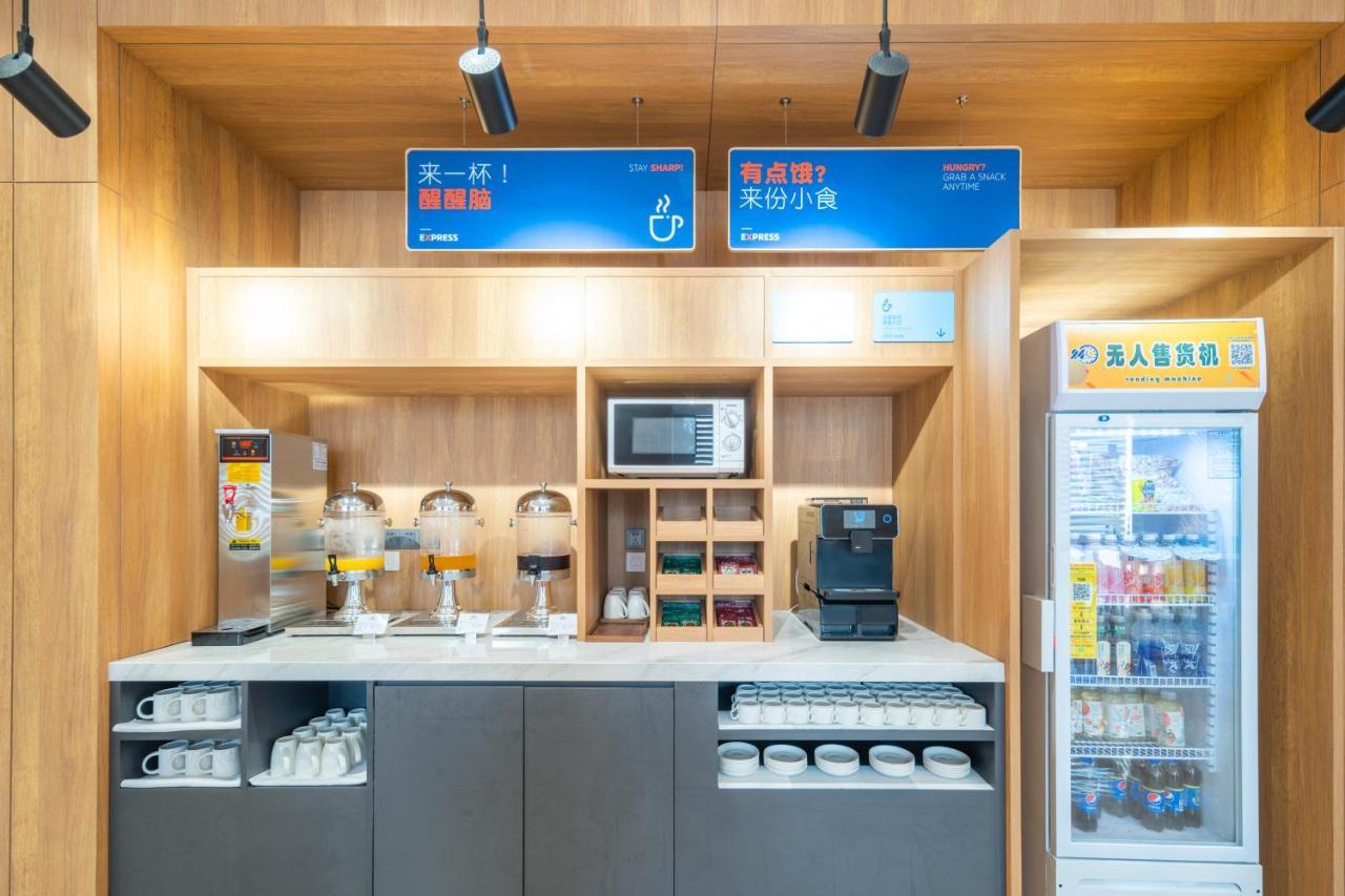 Holiday Inn Express Nanning Jiangnan By Ihg Zewnętrze zdjęcie